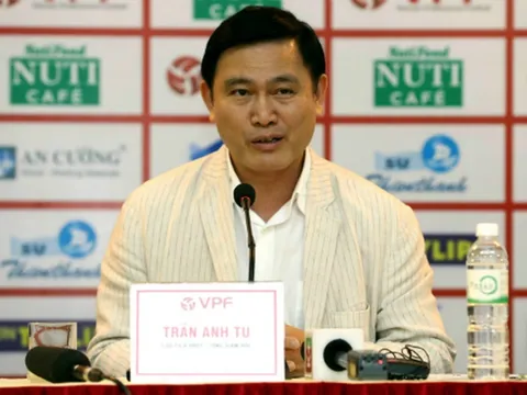 Bầu Tú bất ngờ rút lui, ghế Trưởng giải V-League có người mới