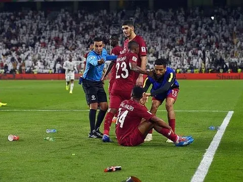 Chủ nhà UAE đối mặt án phạt nặng từ AFC và FIFA