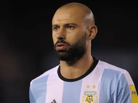 Vừa giành vé đến Nga, ngôi sao Argentina công bố quyết định giải nghệ