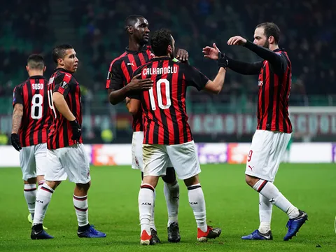 Vùi dập Dudelange, AC Milan nắm lại quyền tự quyết ở Europa League