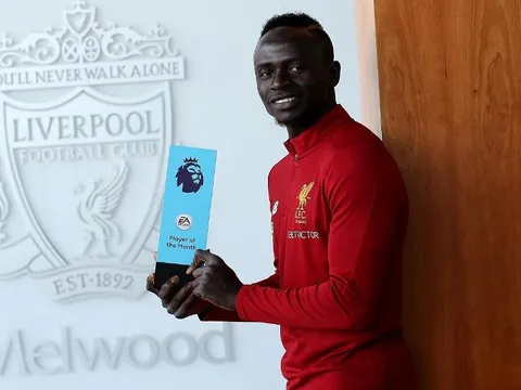 Vượt Lukaku & Morata, Mane hay nhất Premier League tháng 8