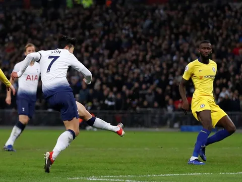 Chelsea đã bị ám sát thế nào ở derby London?