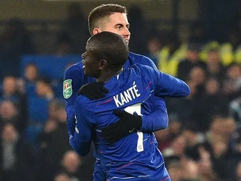 William Gallas: "Hãy nhớ Kante từng là số 1"