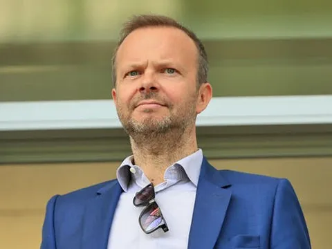 Mặc Mourinho, Ed Woodward chốt kế hoạch chuyển nhượng riêng, nhắm trò cưng Zidane