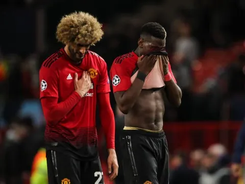 Xà ngang từ chối siêu phẩm, Man United ngậm ngùi chia điểm với Valencia