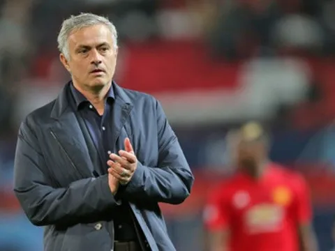 Xác nhận: 3 cầu thủ M.U lỡ trận 'chia tay' Mourinho