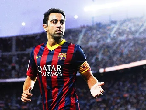 Xavi phá vỡ sự im lặng về việc trở thành HLV Barcelona