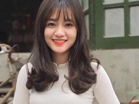 Đúng Valentine, cầu thủ Xuân Mạnh công khai người yêu xinh đẹp