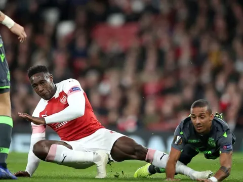 Xong! Emery chốt người thay thế Welbeck
