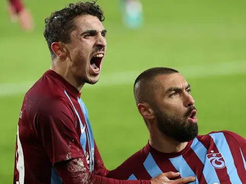 Xong! Liverpool sẽ đón thần đồng Thổ Nhĩ Kỳ vào cuối mùa
