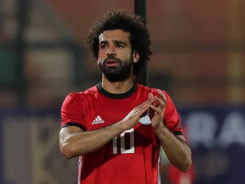 Xong! Liverpool tiếp tục nhận tin dữ về chấn thương của Salah