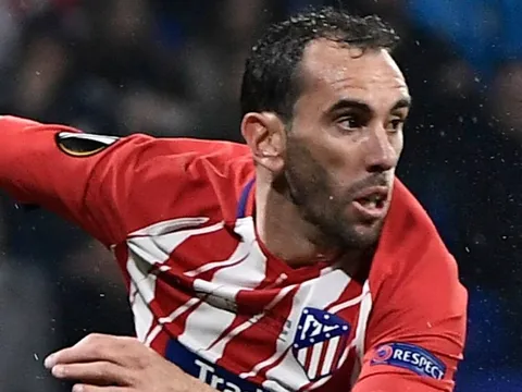 Xong! Man Utd đón trung vệ đẳng cấp này vào tháng Giêng?