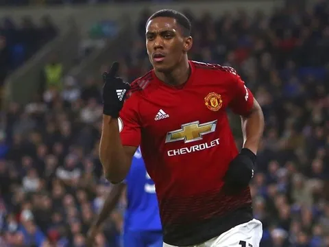 Vì sao Solskjaer loại Martial khỏi trận Man Utd vs Huddersfield?