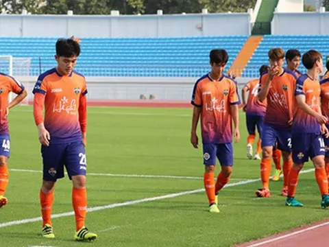 Xuân Trường đối mặt tương lai bất ổn tại Gangwon FC