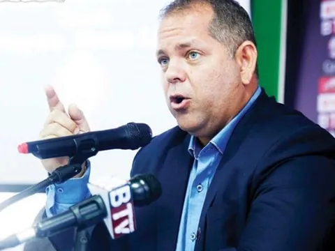 Thua “tâm phục khẩu phục”, HLV Campuchia ấn tượng với Xuân Trường