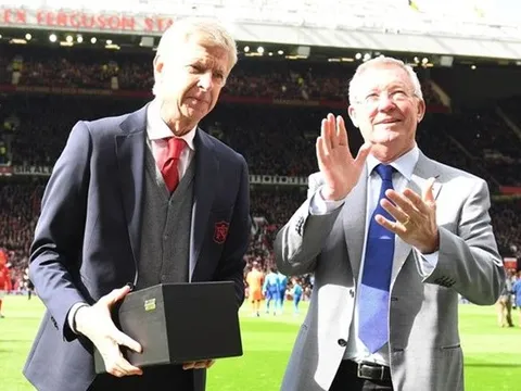 Xuất hiện điều đặc biệt nhất trong ngày Sir Alex Ferguson trở lại Old Trafford