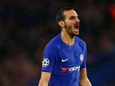 Zappacosta ra mắt hoành tráng, Conte nói gì?