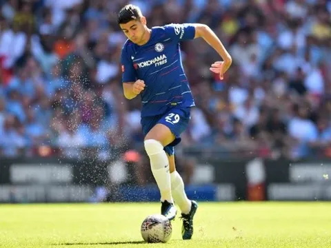 Cựu cầu thủ Man City gọi Morata là một 'nỗi ô nhục'