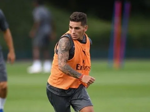 HLV Unai Emery thông báo thời điểm ra mắt của tân binh Lucas Torreira