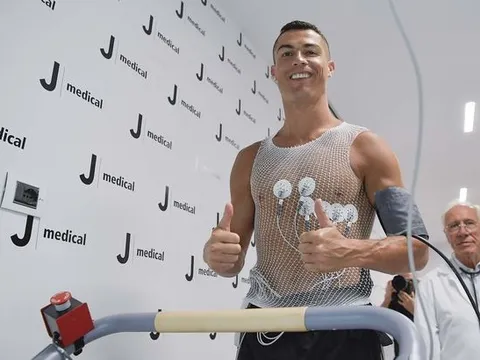 Phát hiện đáng kinh ngạc của Juventus sau buổi kiểm tra y tế với Ronaldo