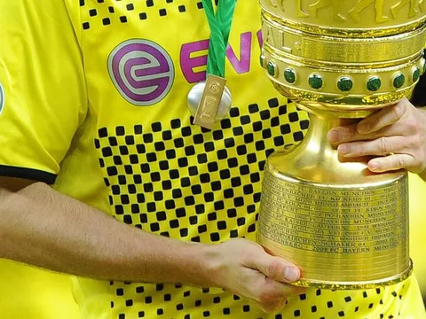 01h00 ngày 28/05, Frankfurt vs Dortmund: Danh hiệu duy nhất