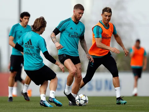Tập luyện cật lực, Ronaldo sẵn sàng đốt lưới Bayern Munich