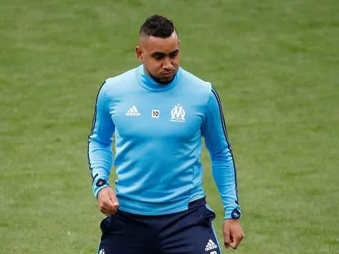 Mặc chỉ trích, Kylian Mbappe vẫn cười tươi