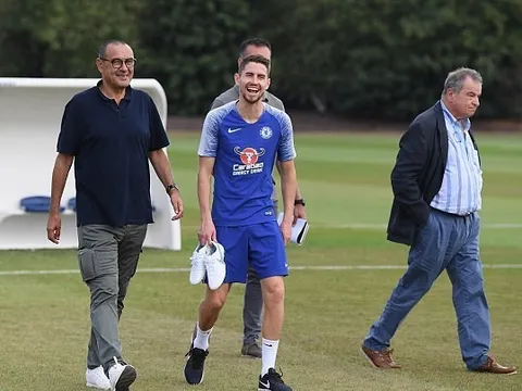 NÓNG: Chelsea sắp nổ liên tiếp 4 bom tấn