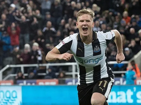 10 CLB tiến bộ nhất mùa 2017/18: Man Utd có tên, Valencia dẫn đầu