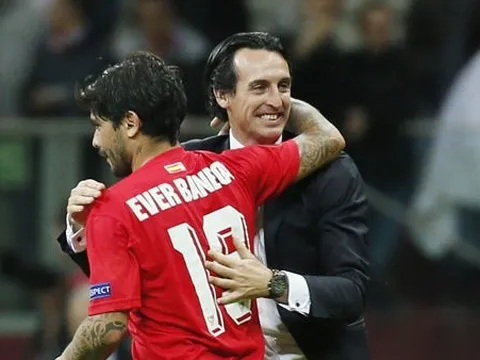 Ever Banega ra quyết định quan trọng về việc chuyển đến Arsenal
