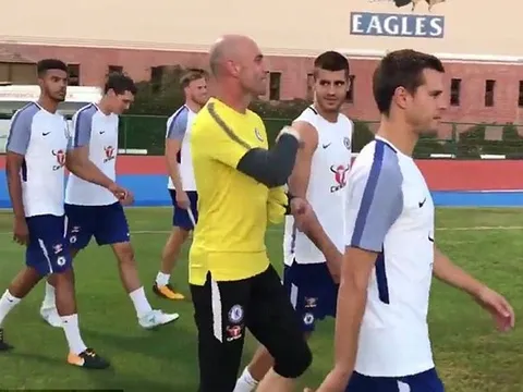 Morata "nuốt từng lời" của Conte trong buổi tập đầu tiên