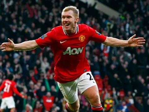 10 bàn thắng ấn tượng nhất của Paul Scholes trong màu áo M.U