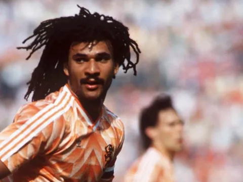 10 bàn thắng đỉnh cao của Ruud Gullit