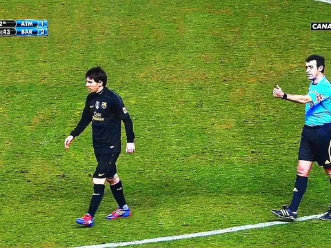 10 bàn thắng làm điên đảo làng túc cầu của Lionel Messi