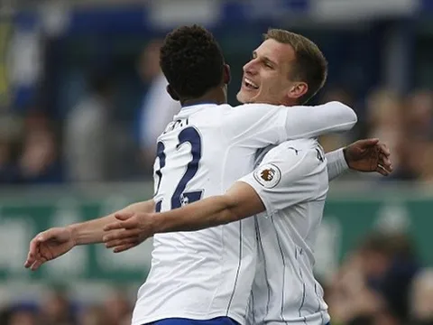 10 phút đầu ĐIÊN RỒ trận Everton - Leicester City