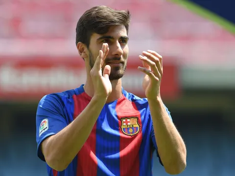 10 thương vụ thất bại nhất của Barca: Tàn lụi tài năng