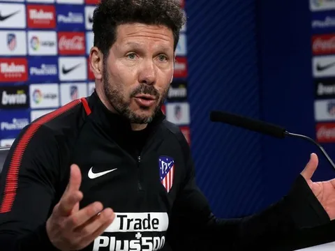 HLV Simeone: "Tôi và Dybala đơn thuần chỉ là ăn tối"