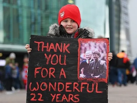 Sốc với đội hình ra sân của Arsenal trước Man Utd