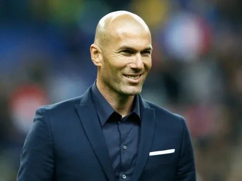 Tại sao Juventus lại muốn Zidane giữ vị trí cố vấn GĐTT?