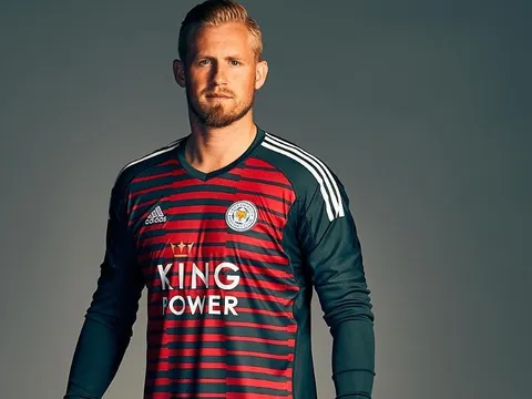 Leicester City ra mắt áo đấu đẹp đến không tưởng
