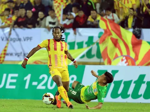 18h00 ngày 21/04, Than Quảng Ninh vs Nam Định: Bài toán bế tắc