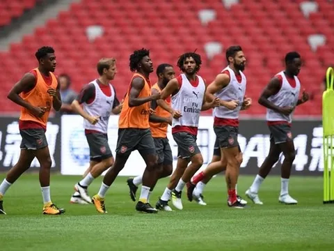 18h40 ngày 22/07, Arsenal vs Chelsea: Derby vắng sao