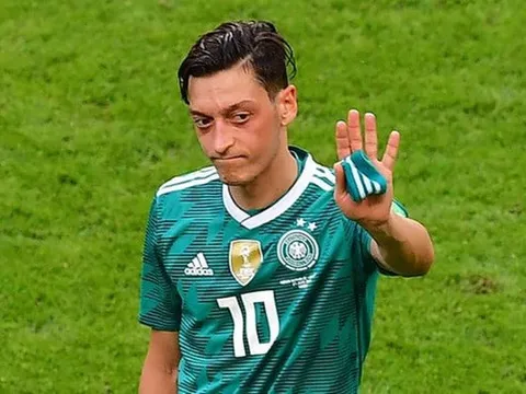 Mesut Ozil và đội tuyển Đức: Cuộc chia ly tất yếu