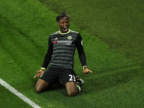Chelsea lên ngôi vô địch nhờ vị cứu tinh không ngờ tới