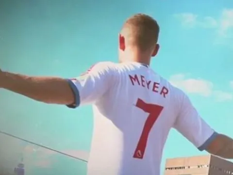 CHÍNH THỨC: Max Meyer đến Ngoại hạng Anh, hưởng lương ngang Mkhitaryan