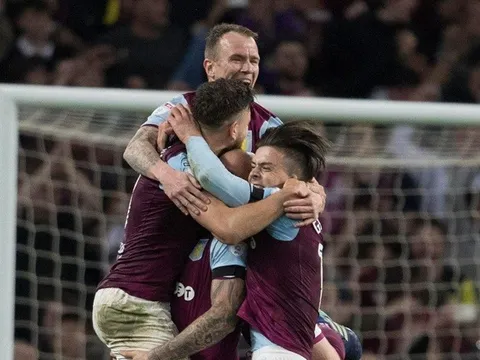 Cảnh sát ngăn biển người Milan thức trắng đêm chào đón Higuain