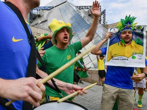 Sức ép ngàn cân trên đôi vai Messi