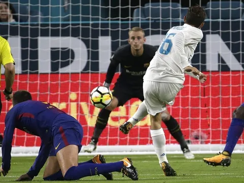2 kép phụ lên tiếng, Real vẫn không thể cản dàn sao Barca đoạt ngôi vương