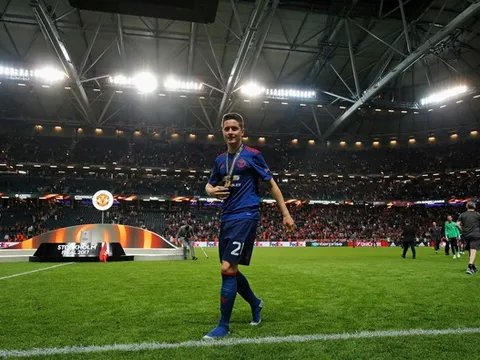 2 pha bóng cực thông minh của Ander Herrera vs Ajax