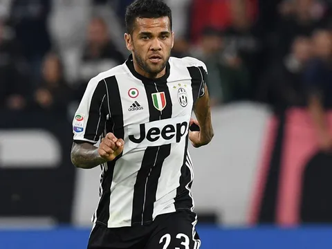20 hậu vệ được săn đón nhất mùa hè (Phần 3): Đôi cánh Juve